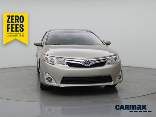 Gold 2014 Toyota Camry Hybrid XLE