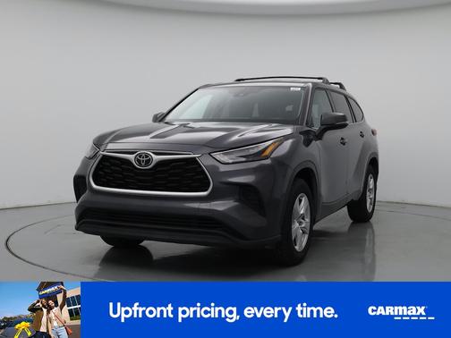 Gray 2022 Toyota Highlander L