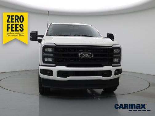 White 2024 Ford F-250 Lariat