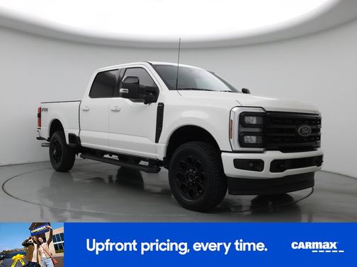 White 2024 Ford F-250 Lariat