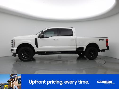 White 2024 Ford F-250 Lariat