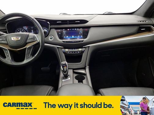 2019 Cadillac XT5 Platinum