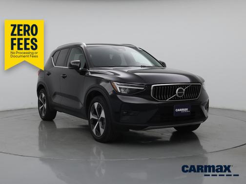 Black 2025 Volvo XC40 B5 Plus Bright Theme