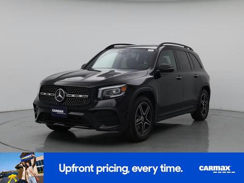Black 2023 Mercedes-Benz GLB 250