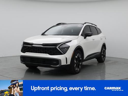 White 2024 Kia Sportage Plug-In Hybrid X-Line Prestige