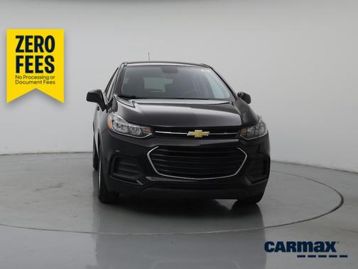 Black 2022 Chevrolet Trax LS