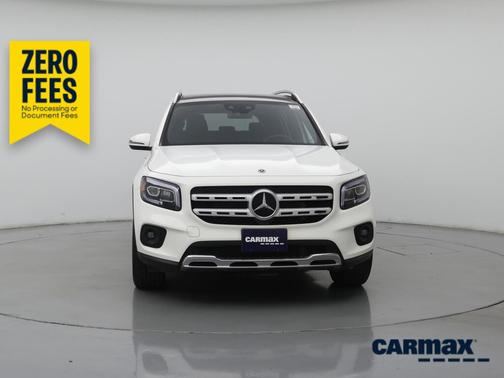 White 2023 Mercedes-Benz GLB 250