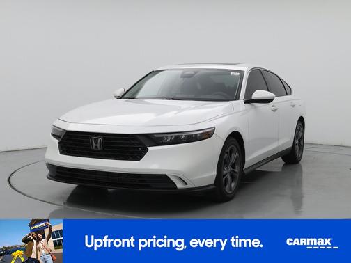 White 2023 Honda Accord EX