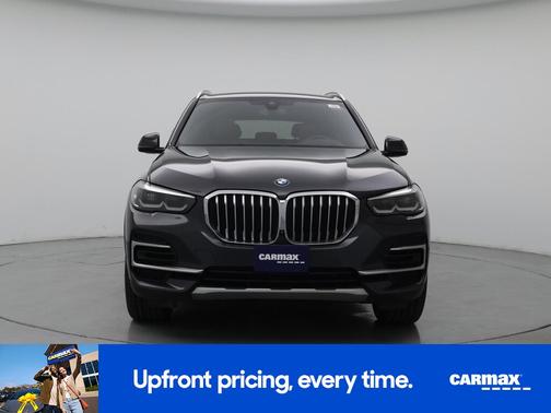 Gray 2023 BMW X5 xDrive40i
