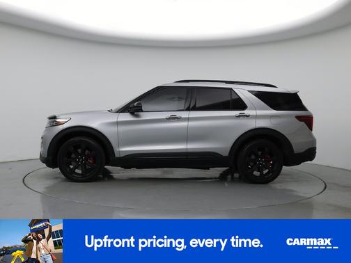 Silver 2022 Ford Explorer ST