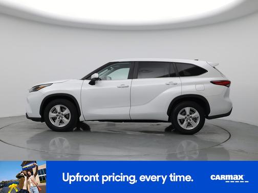 2023 Toyota Highlander LE