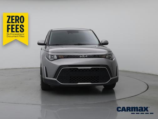 Gray 2023 Kia Soul LX