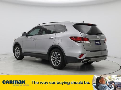 2018 Hyundai SANTA FE SE