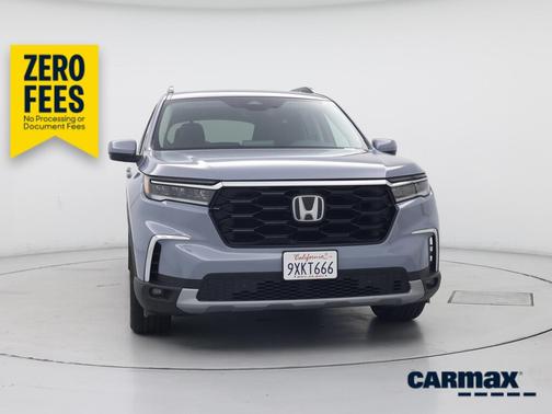 Gray 2025 Honda Pilot Touring