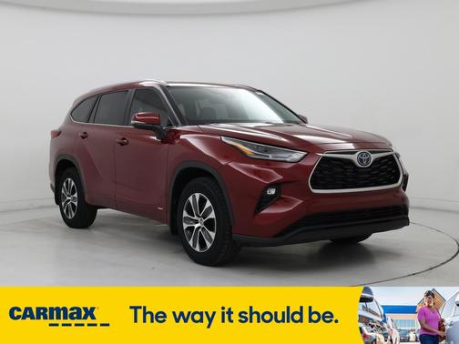 2023 Toyota Highlander Hybrid XLE