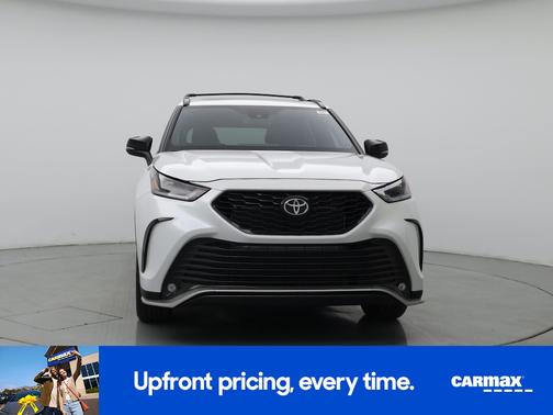 White 2026 Toyota Highlander XSE