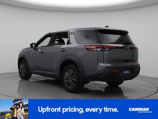 2024 Nissan Pathfinder S