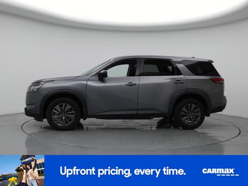 2024 Nissan Pathfinder S