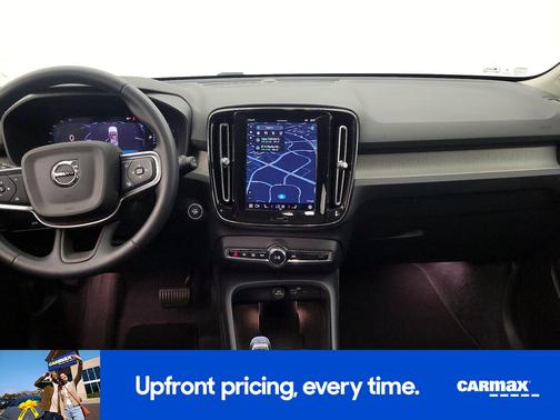 Black 2025 Volvo XC40 B5 Plus Dark Theme