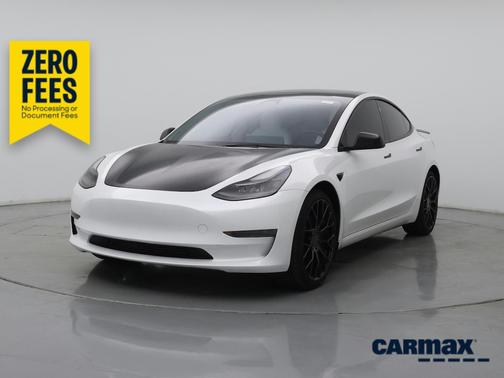 White 2023 Tesla Model 3