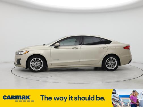 2019 Ford Fusion Hybrid SE