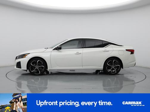 2025 Nissan Altima SR