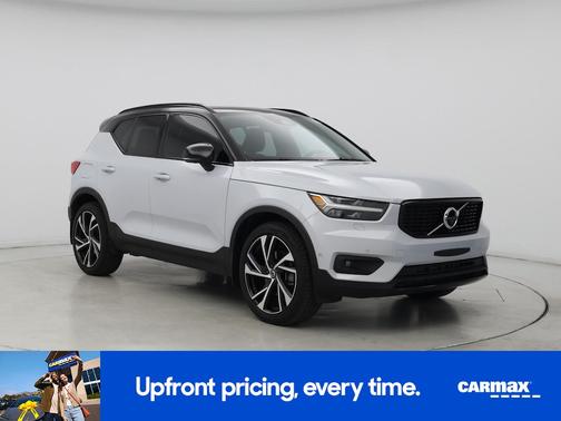 2021 Volvo XC40 T5 R-Design