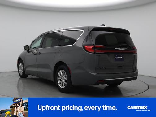 Gray 2023 Chrysler Pacifica Touring L