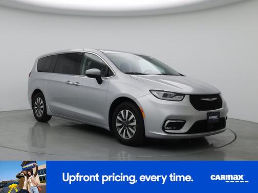 Silver 2023 Chrysler Pacifica Hybrid Touring L