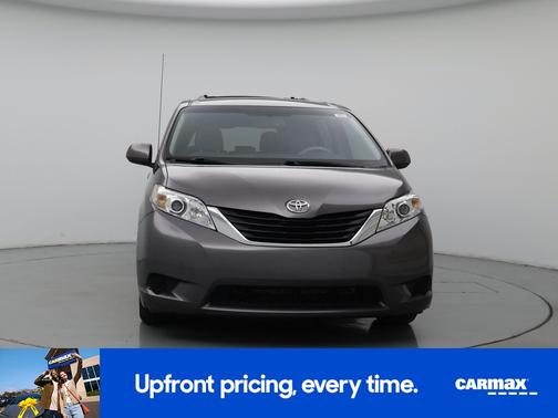 Gray 2014 Toyota Sienna LE
