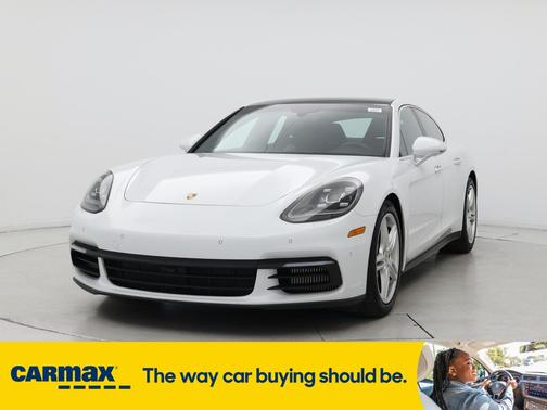 2018 Porsche Panamera 4S