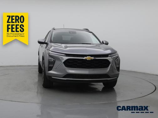 Gray 2025 Chevrolet Trax LT
