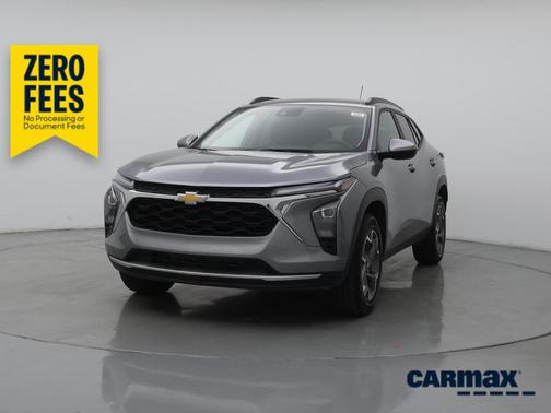Gray 2025 Chevrolet Trax LT