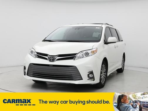 2020 Toyota Sienna XLE Premium