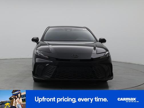 Black 2025 Toyota Camry SE