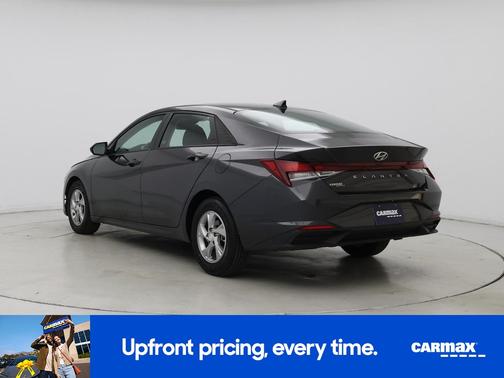 2021 Hyundai ELANTRA SE