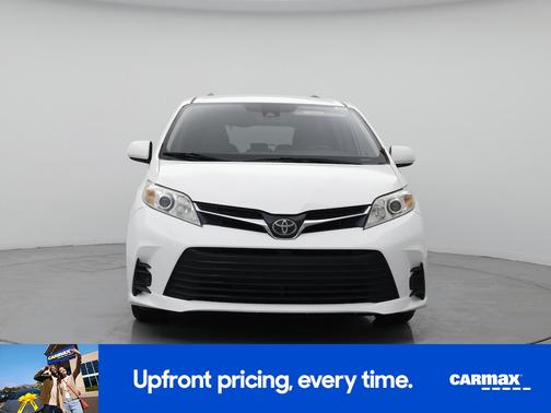2020 Toyota Sienna LE