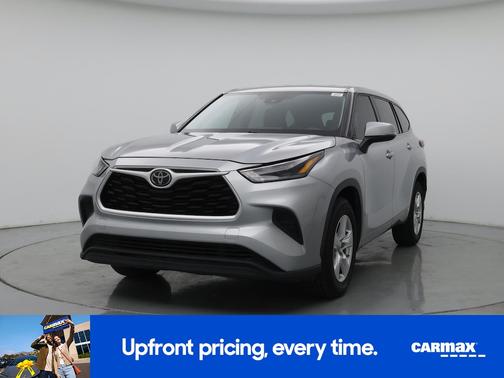 Silver 2021 Toyota Highlander L