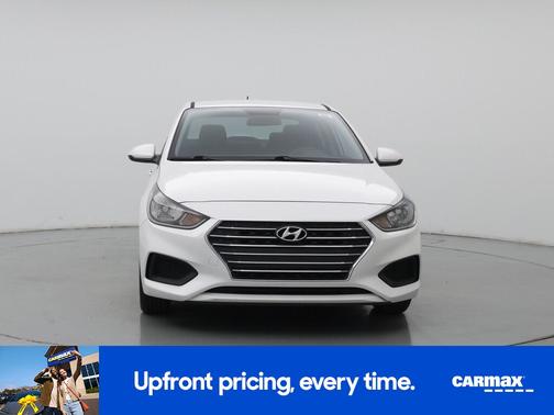 White 2020 Hyundai Accent SE