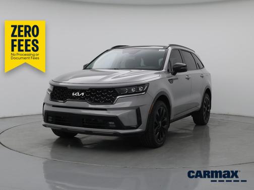 Gray 2023 Kia Sorento SX
