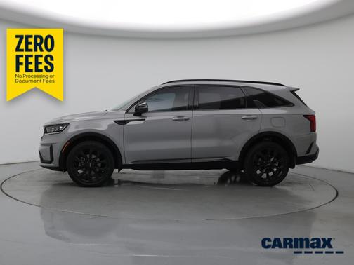 Gray 2023 Kia Sorento SX