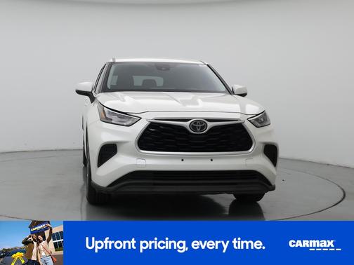 White 2020 Toyota Highlander L