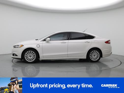 White 2016 Ford Fusion Energi SE