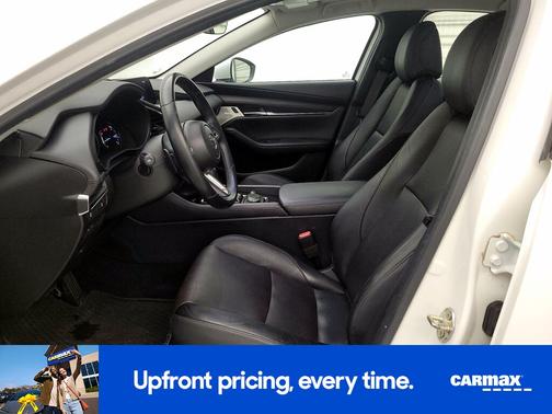 White 2022 Mazda Mazda3 Premium