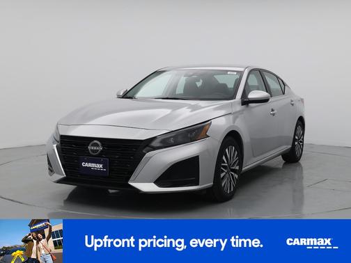 2023 Nissan Altima SV