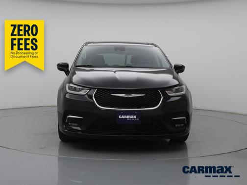 Black 2023 Chrysler Pacifica Touring L