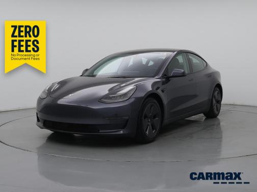 Gray 2022 Tesla Model 3 Long Range