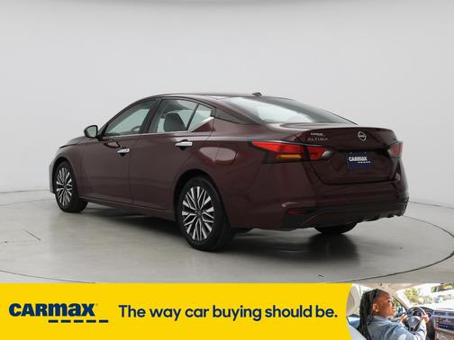 2023 Nissan Altima SV