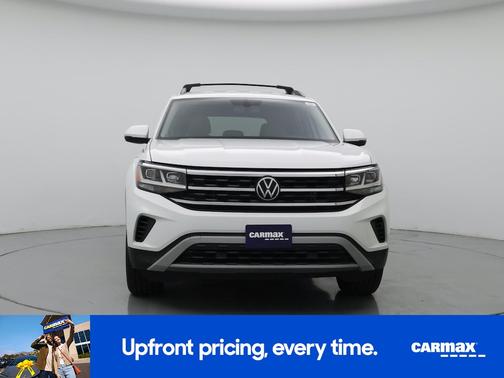 White 2023 Volkswagen Atlas SE w/Tech