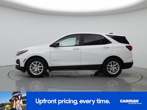 White 2022 Chevrolet Equinox LS